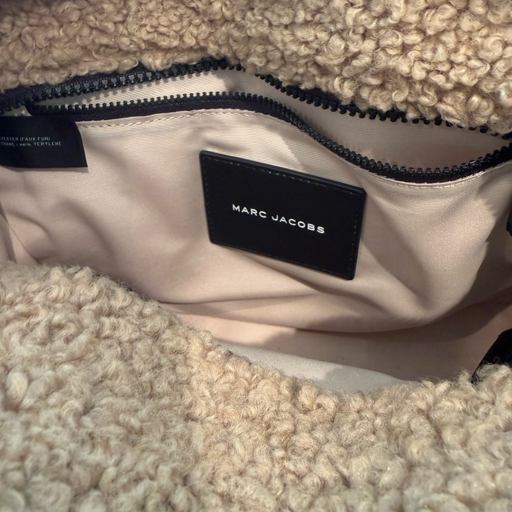 Marc Jacobs Women's The Medium Teddy Tote Bag - Color: Tan/Beige - Picture 3 of 6